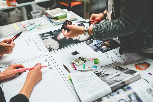 5 Stratégies pour Établir une Guidance Personnalisée pour Créateurs