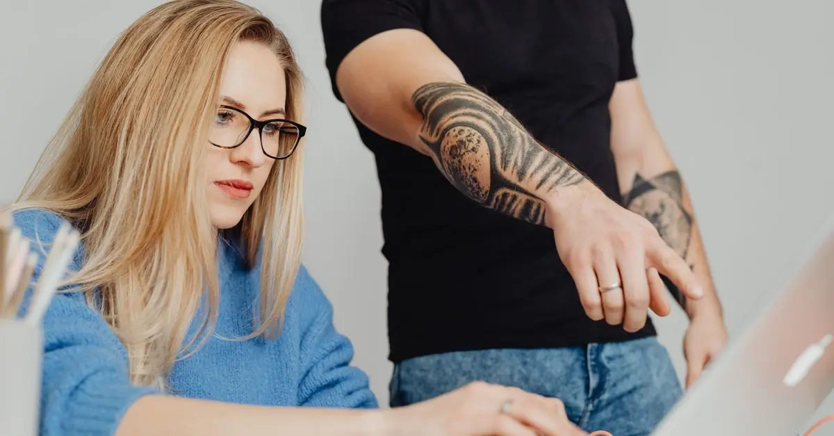Accompagner les Créateurs : Les Clés d'une Guidance Efficace